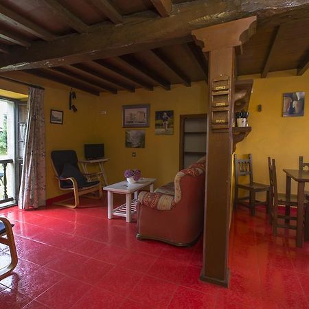 Villanueva de Pria Apartamentos Rurales Playa Del Canal المظهر الخارجي الصورة