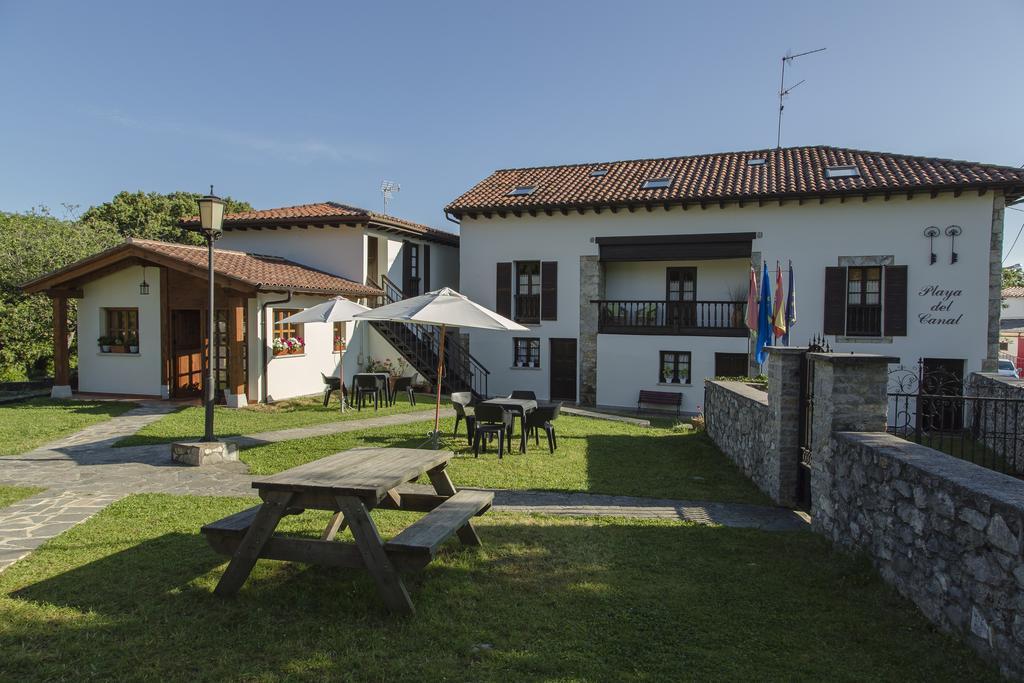 Villanueva de Pria Apartamentos Rurales Playa Del Canal المظهر الخارجي الصورة