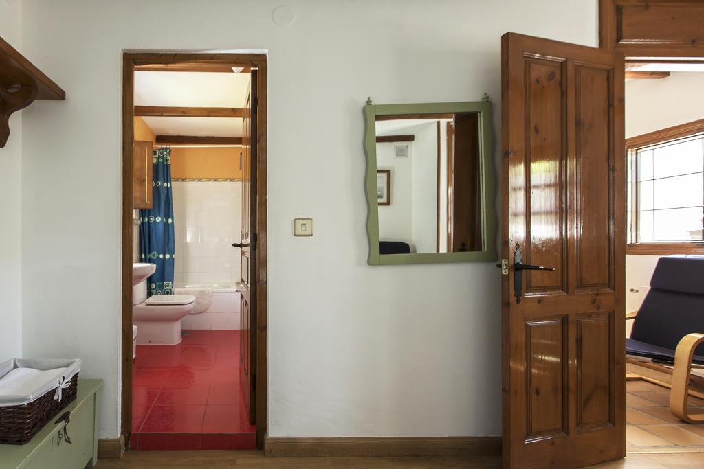 Villanueva de Pria Apartamentos Rurales Playa Del Canal المظهر الخارجي الصورة