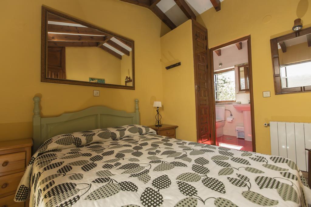 Villanueva de Pria Apartamentos Rurales Playa Del Canal المظهر الخارجي الصورة