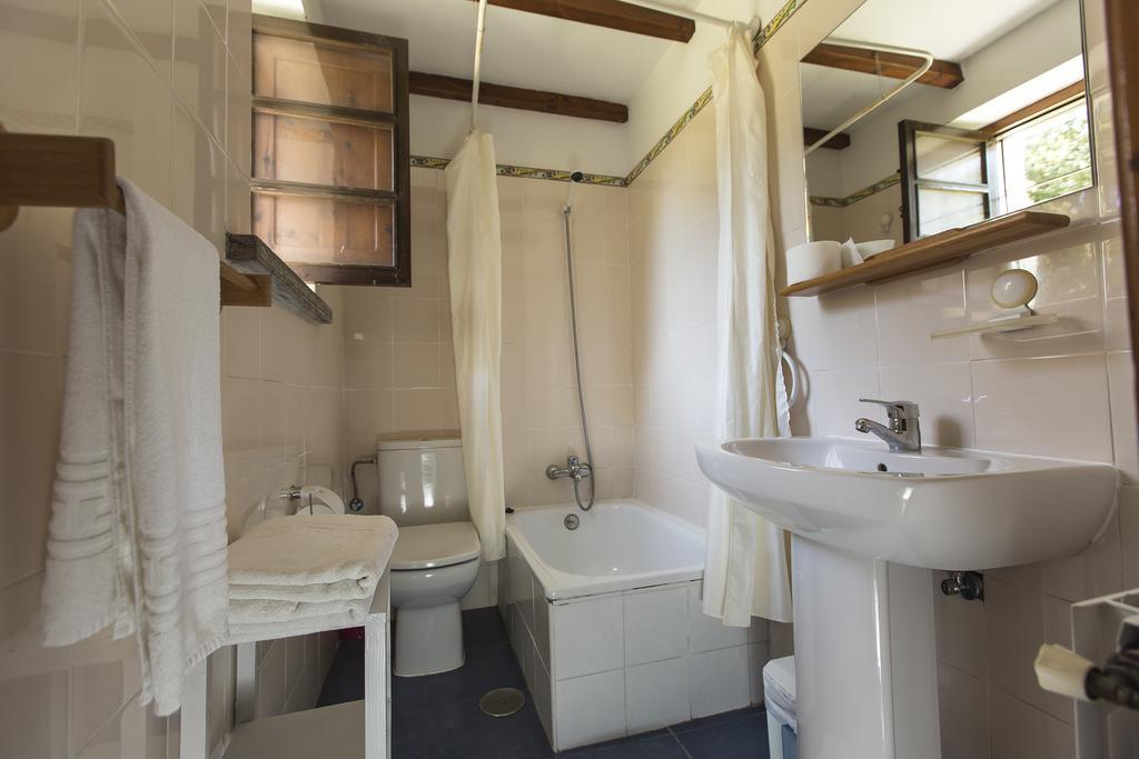 Villanueva de Pria Apartamentos Rurales Playa Del Canal المظهر الخارجي الصورة